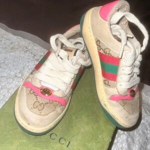 Gucci girls shoes